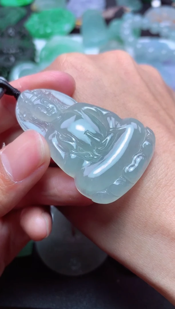 【闪购商品】翡翠颈饰未镶嵌天然翡翠