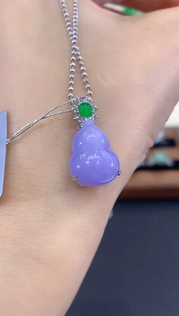 吊坠(不含链)18K金镶嵌翡翠B128 紫货有色差