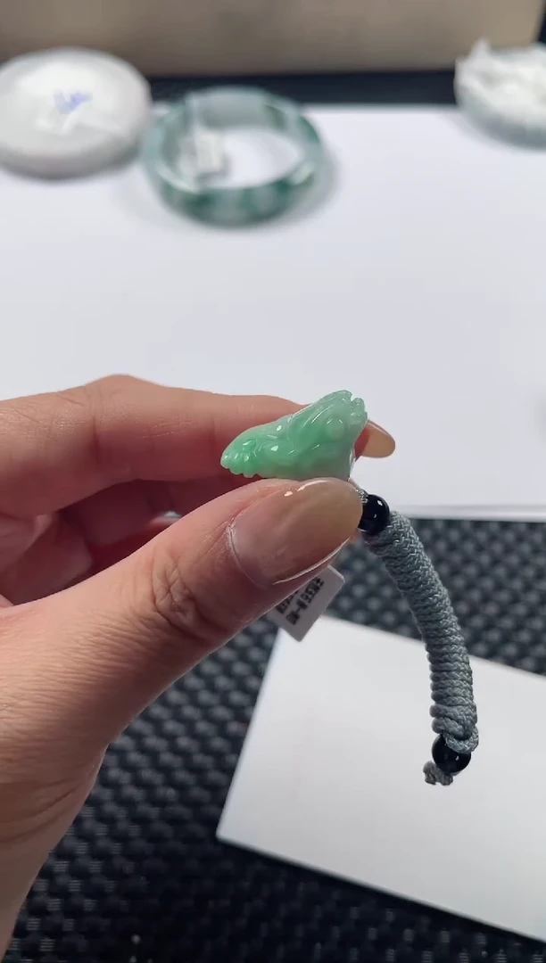 颈饰未镶嵌翡翠4714