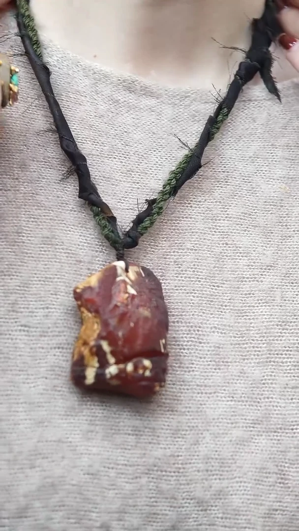 裸石蜜蜡未镶嵌*蜜蜡毛衣链*蜜蜡吊坠*蜜蜡锁骨链*长短可调节