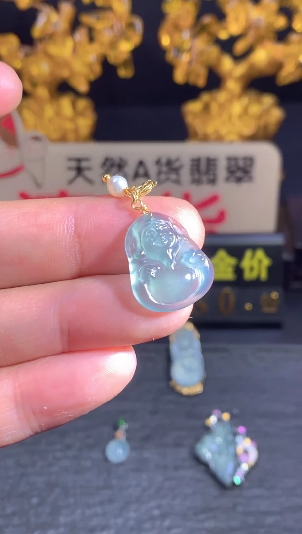 翡翠未镶嵌颈饰