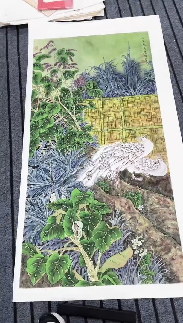 精品国画花鸟作品绢布