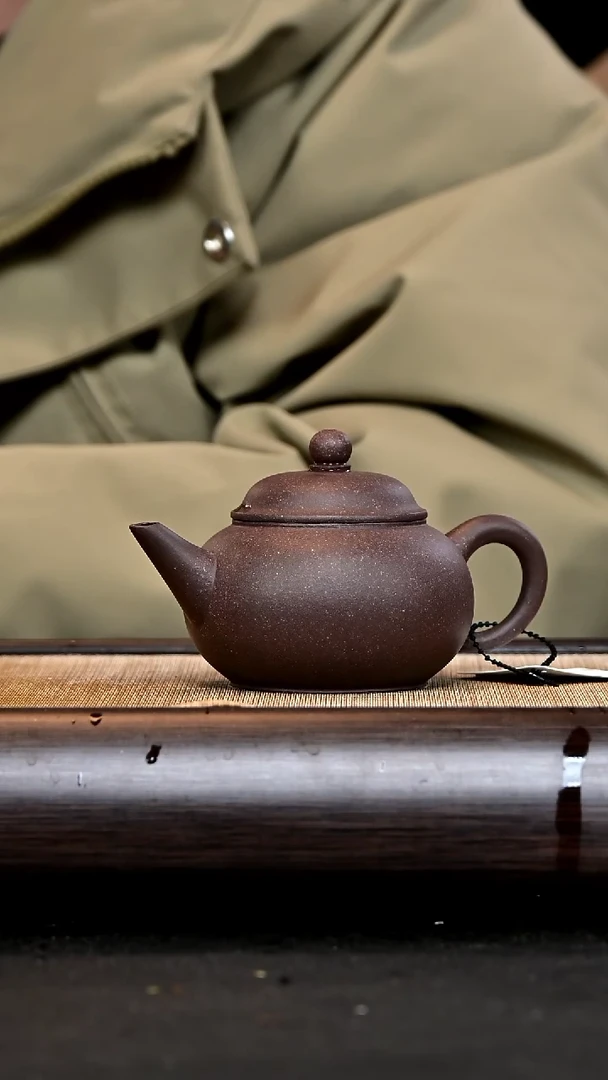 【闪购商品】紫砂茶壶GP16118 水平 蟹壳青