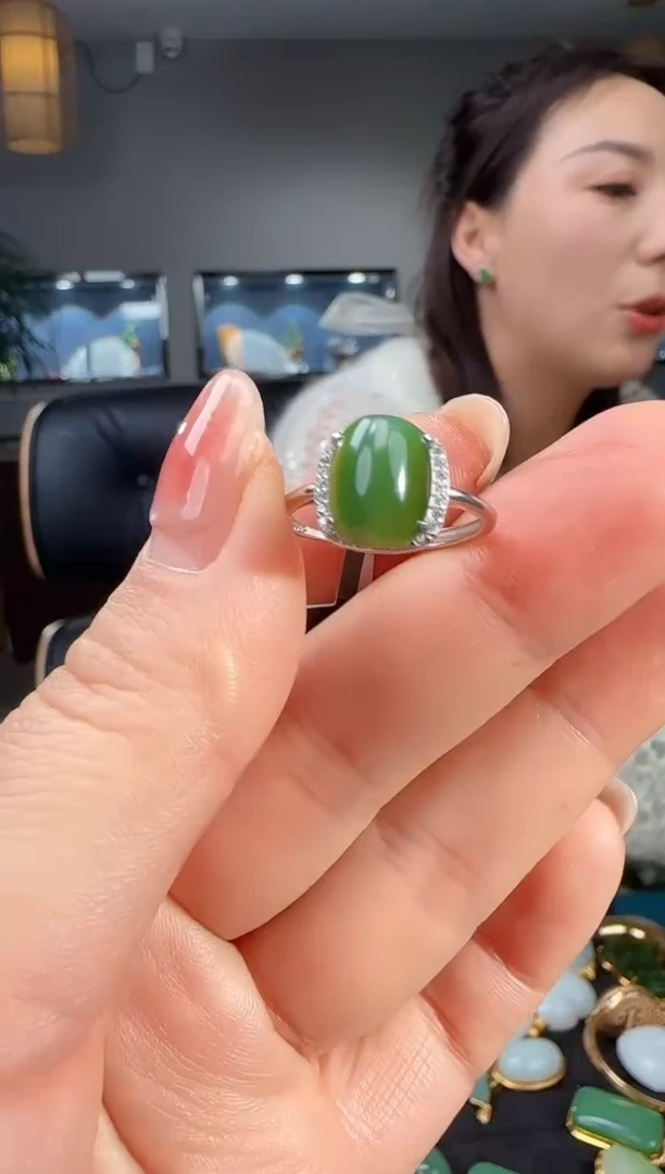 银S925镶嵌戒指和田玉1