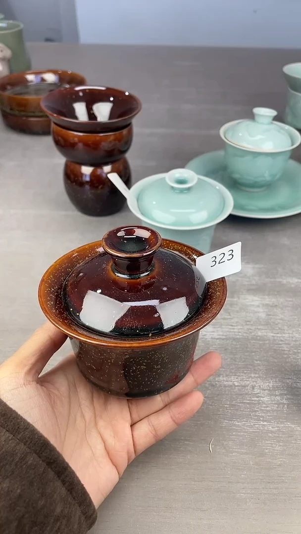 青瓷仓储福利清仓微瑕323