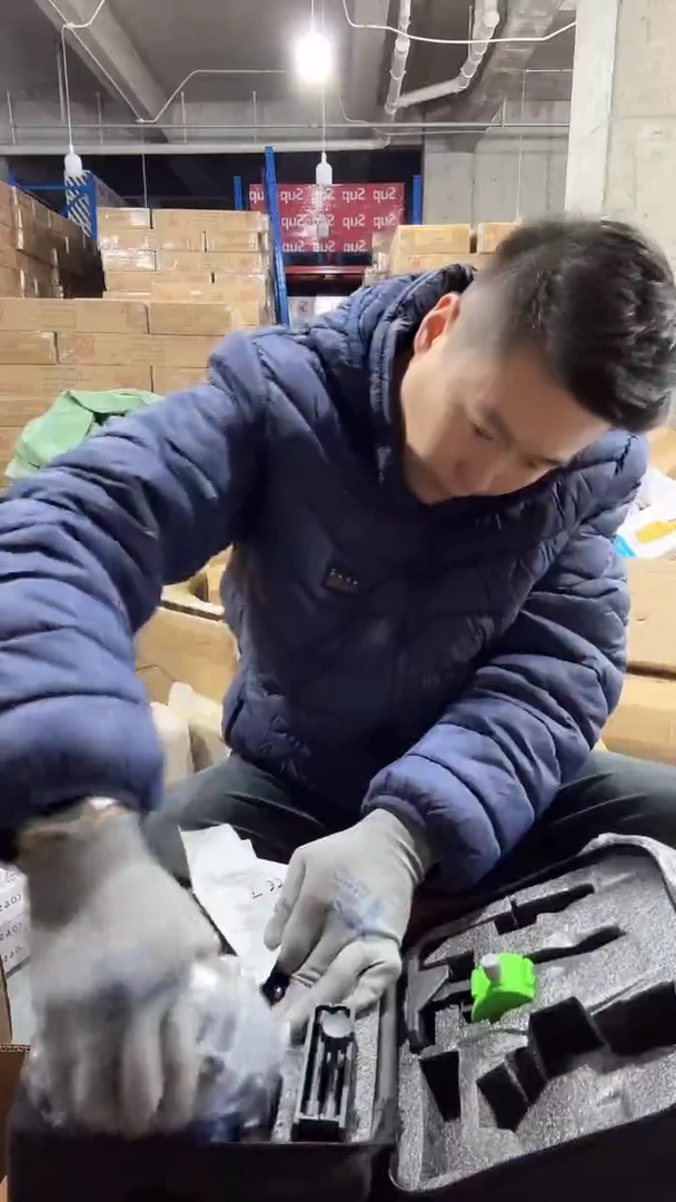 水平仪新年炸炸炸抢抢枪MM567