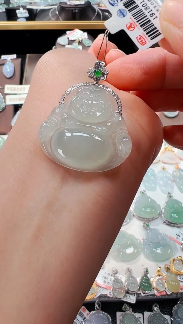 【闪购商品】翡翠吊坠(不含链)18K金镶嵌佛公吊坠113A