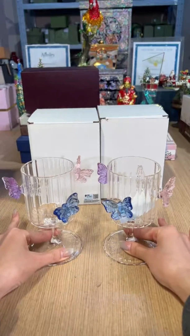 【闪购商品】杯38四色蝴蝶条纹红酒对杯