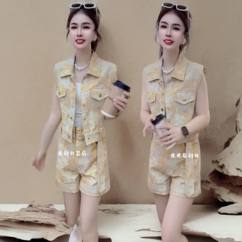 2025新款曼波洋气印花无袖马甲短裤两件套设计感韩版夏天套装女潮