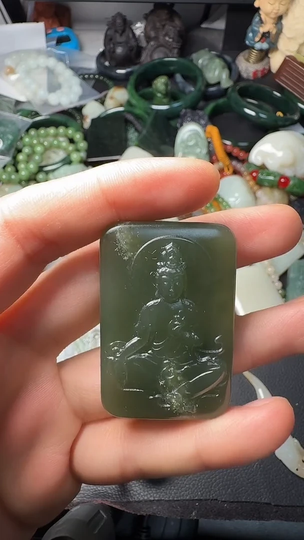 颈饰未镶嵌和田玉026