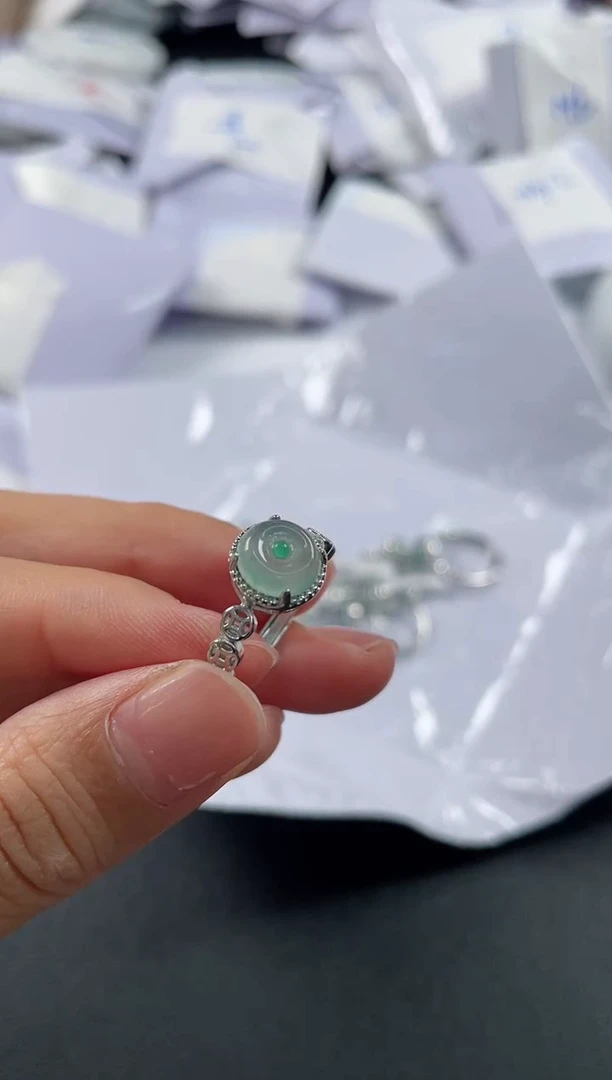 未镶嵌戒指翡翠19（多样性发一件）