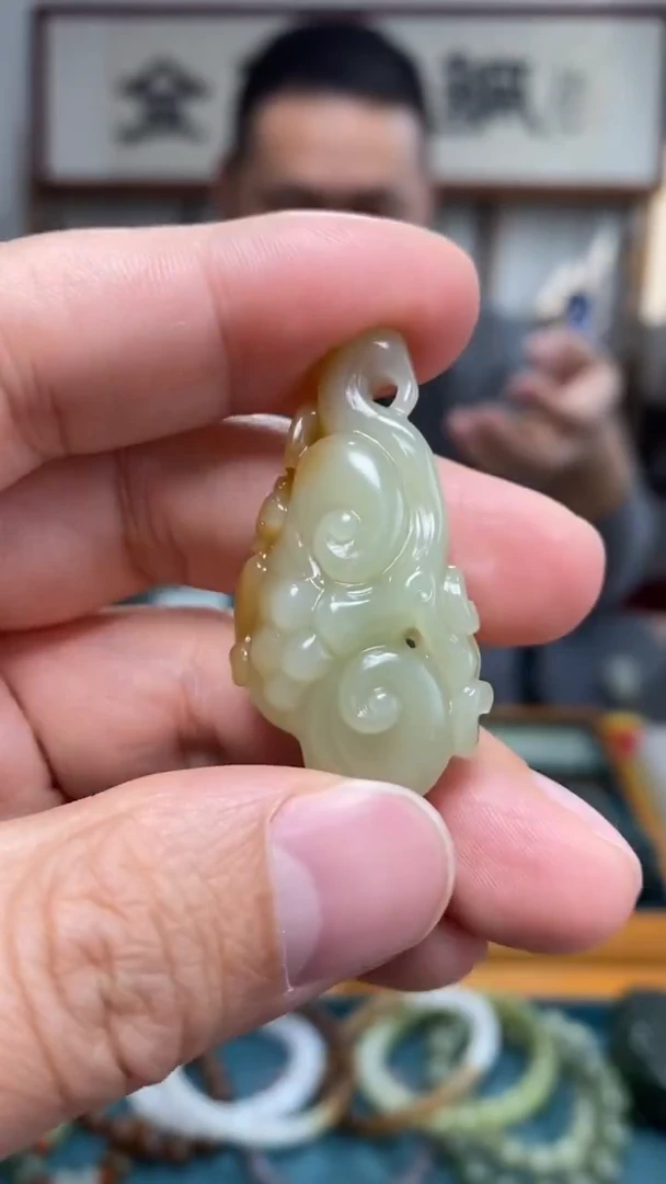 颈饰未镶嵌和田玉62