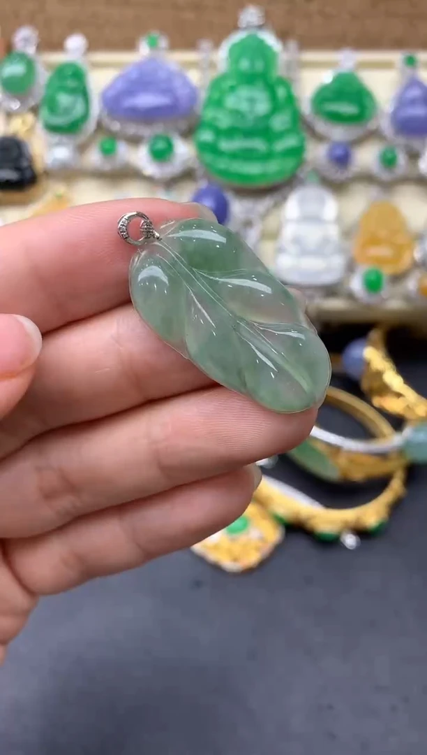 【闪购商品】翡翠颈饰18K金镶嵌185-中国好珍宝