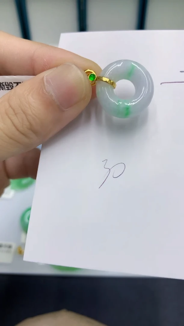 颈饰未镶嵌翡翠翡翠