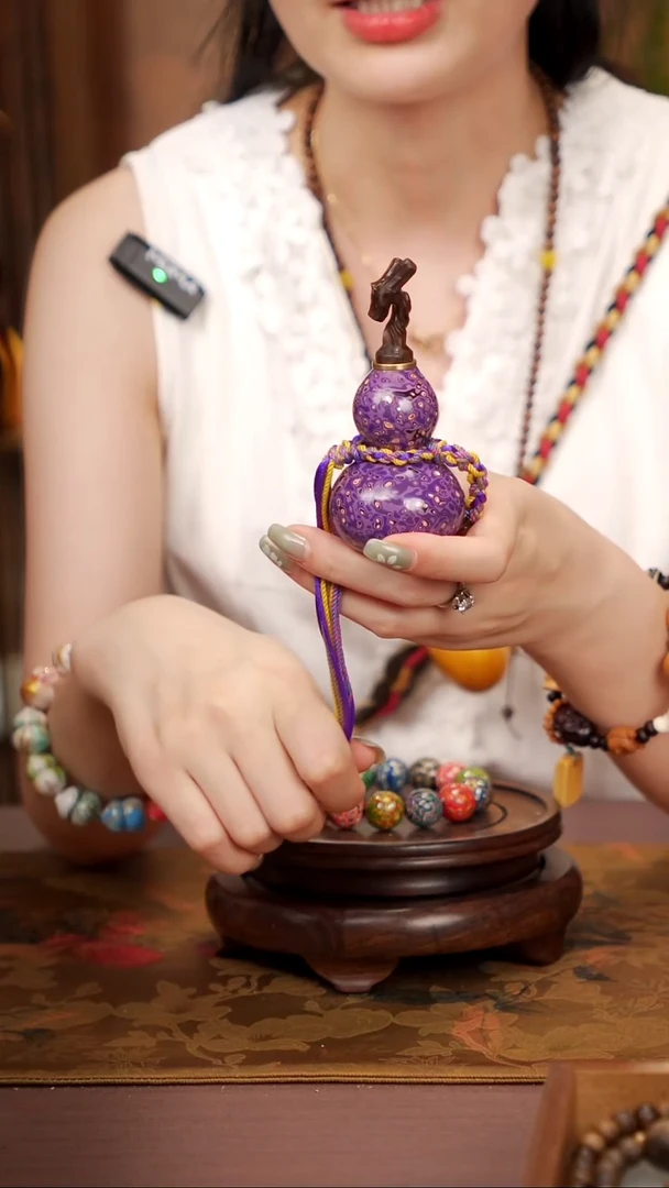 144易林大漆开口小葫芦----168