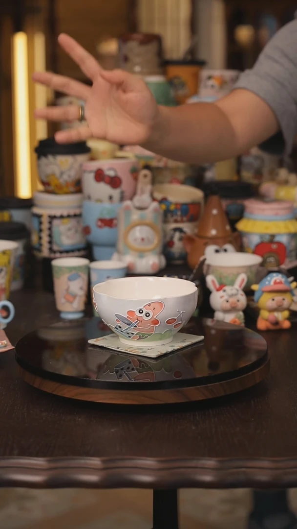 景德镇釉下彩绘设计师款式陶瓷