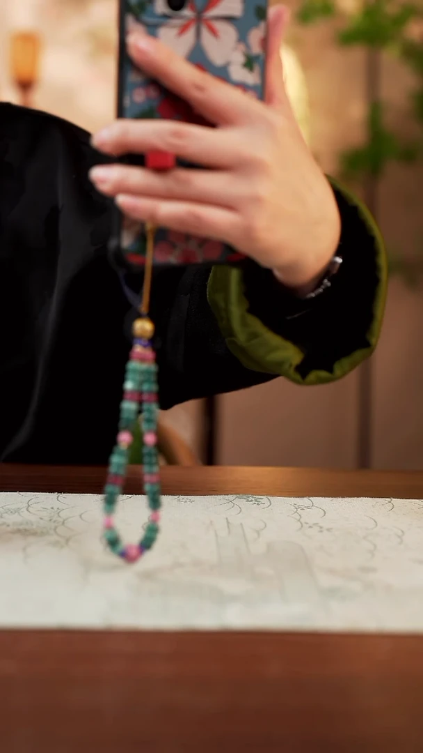 【闪购商品】10号闪购极彩一澜挂件的