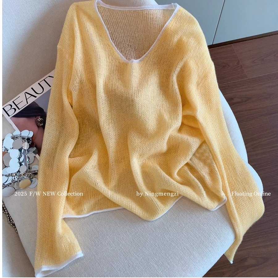 2025年秋季新款温柔风黄色v领毛衣针织衫女简约气质慵懒显瘦上衣