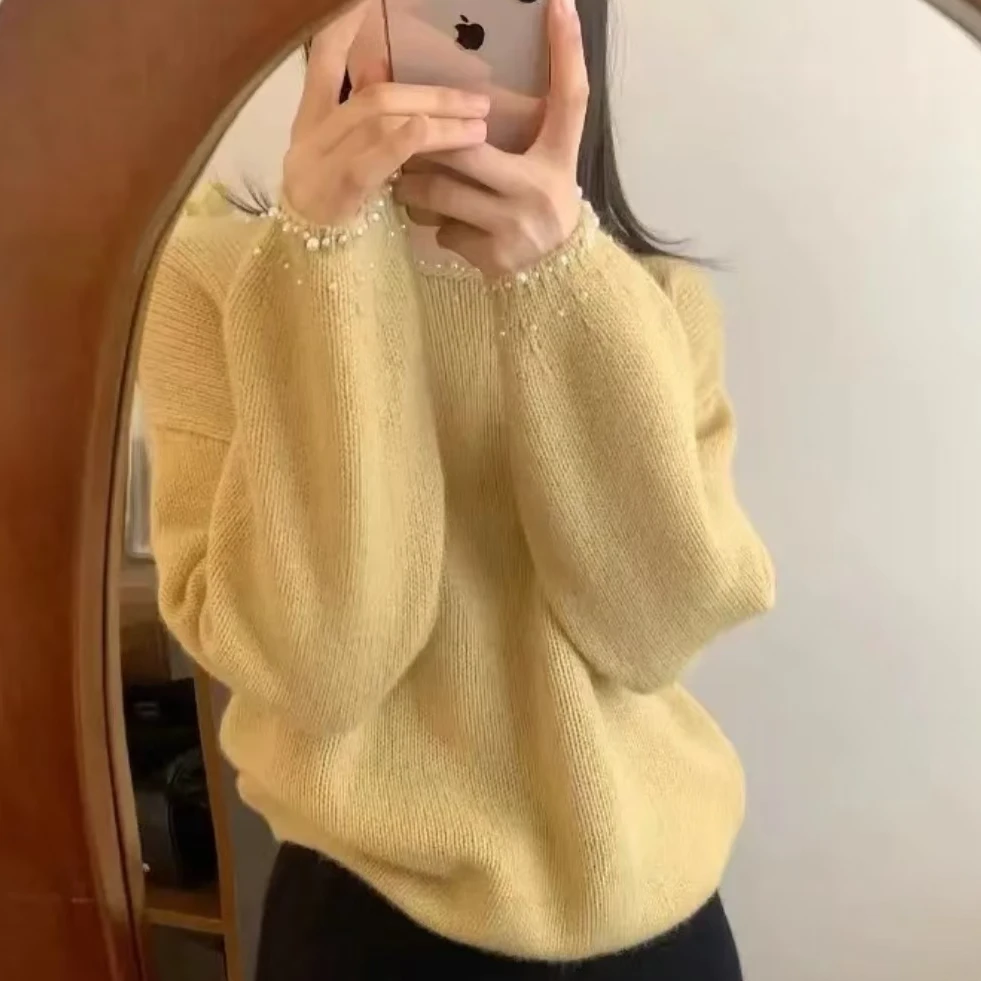 法式别致钉珠高级感长袖毛衣女秋冬2025新款洋气百搭软糯针织上衣