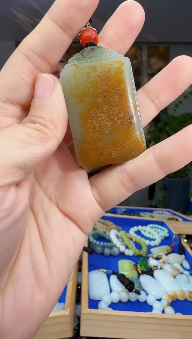 未镶嵌和田玉挂件拍一发一