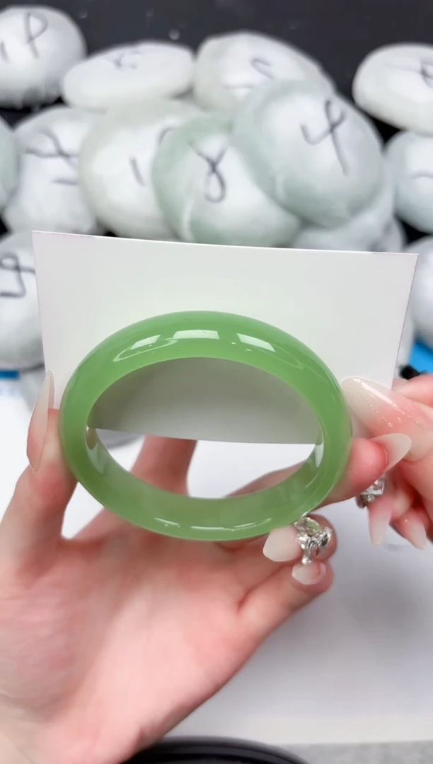 未镶嵌手镯石英质玉163-59.5