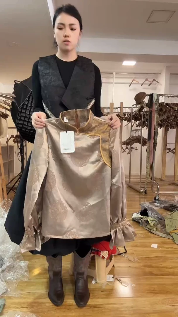 裙子  L  110斤以里没腰带