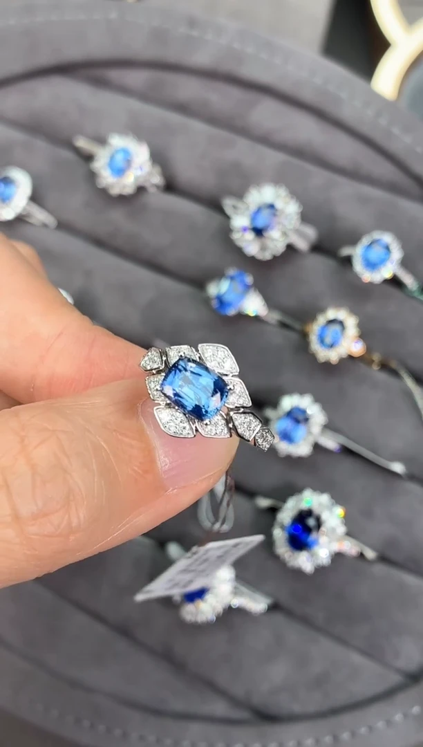 戒指蓝宝石18K金镶嵌【闪购】1.99ct/七天鉴赏/无烧
