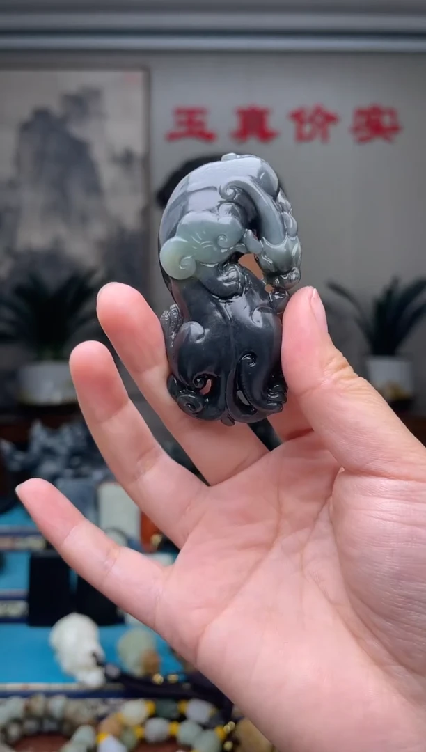 未镶嵌和田玉挂件1