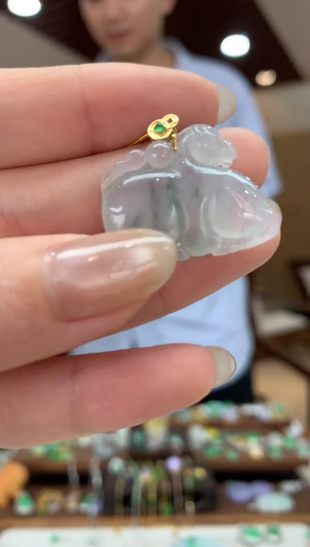 翡翠18K金镶嵌吊坠(不含链)马