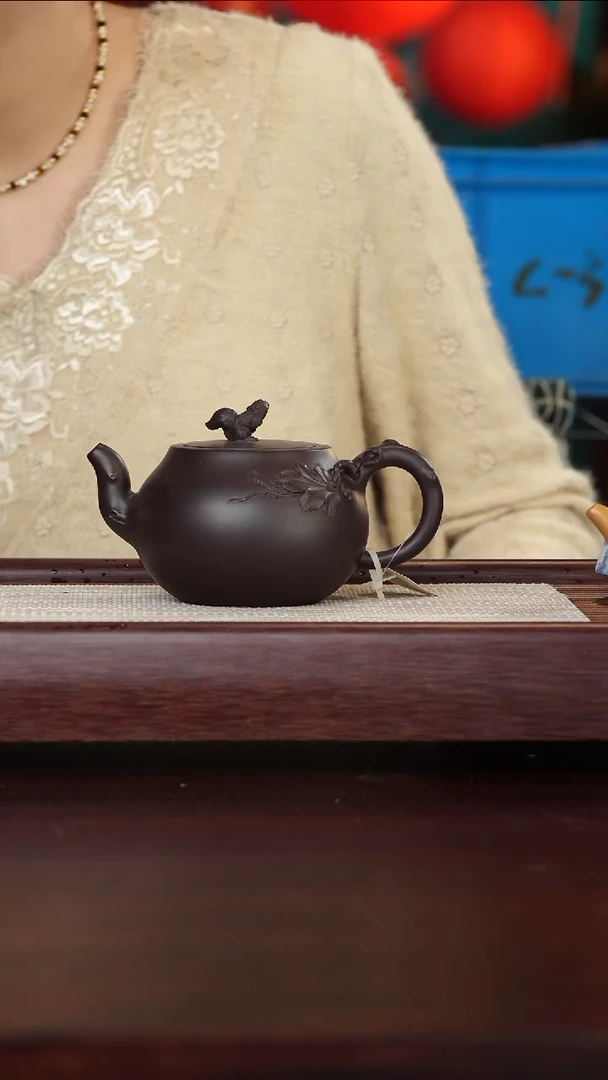 【闪购商品】紫砂壶117号TT紫泥松鼠葡萄280c