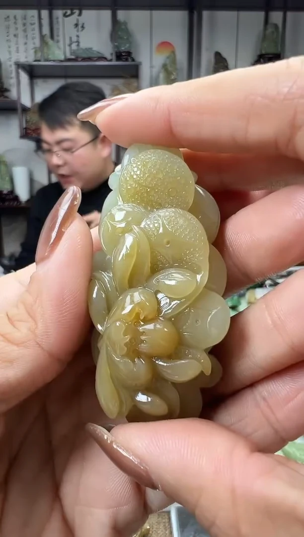 未镶嵌和田玉把件1