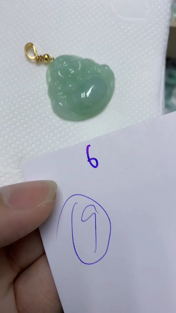 颈饰未镶嵌翡翠缅甸A货翡翠