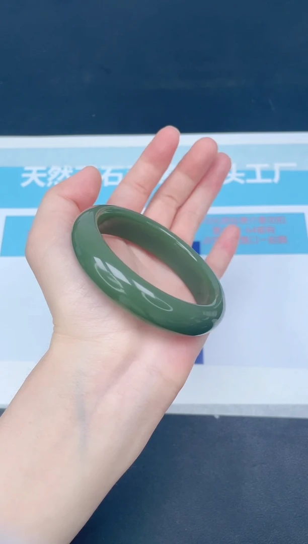 未镶嵌手镯石英质玉m5/5556