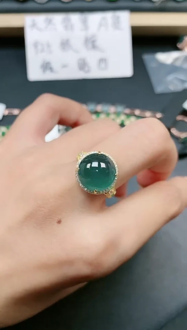 翡翠戒指银S925镶嵌1111