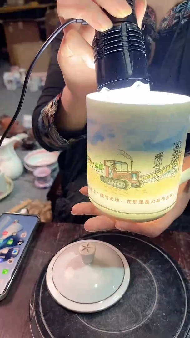 日用景德镇陶瓷摆件Y016