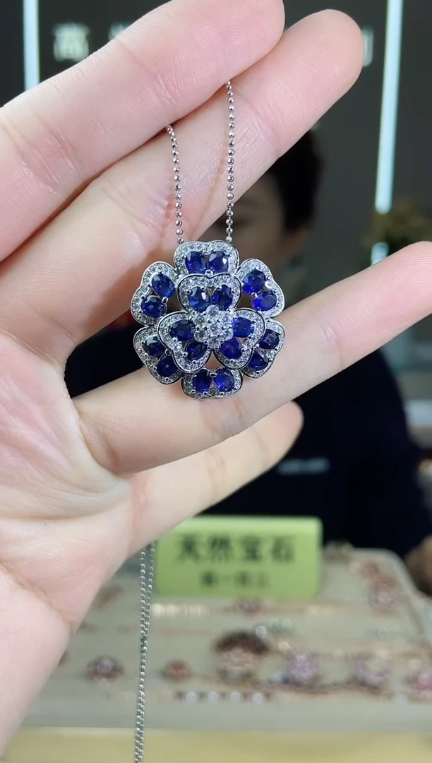 【闪购商品】蓝宝石颈饰银S925镶嵌颈饰