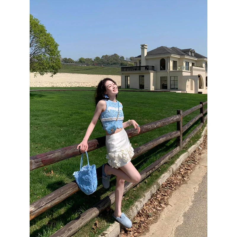 2025夏季新款辣妹气质显瘦圆领背心上衣女时尚高腰花朵半身裙套装