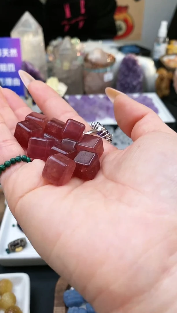 【闪购商品】水晶吊坠(不含链)未镶嵌184a多样性发其一/1.27/1个