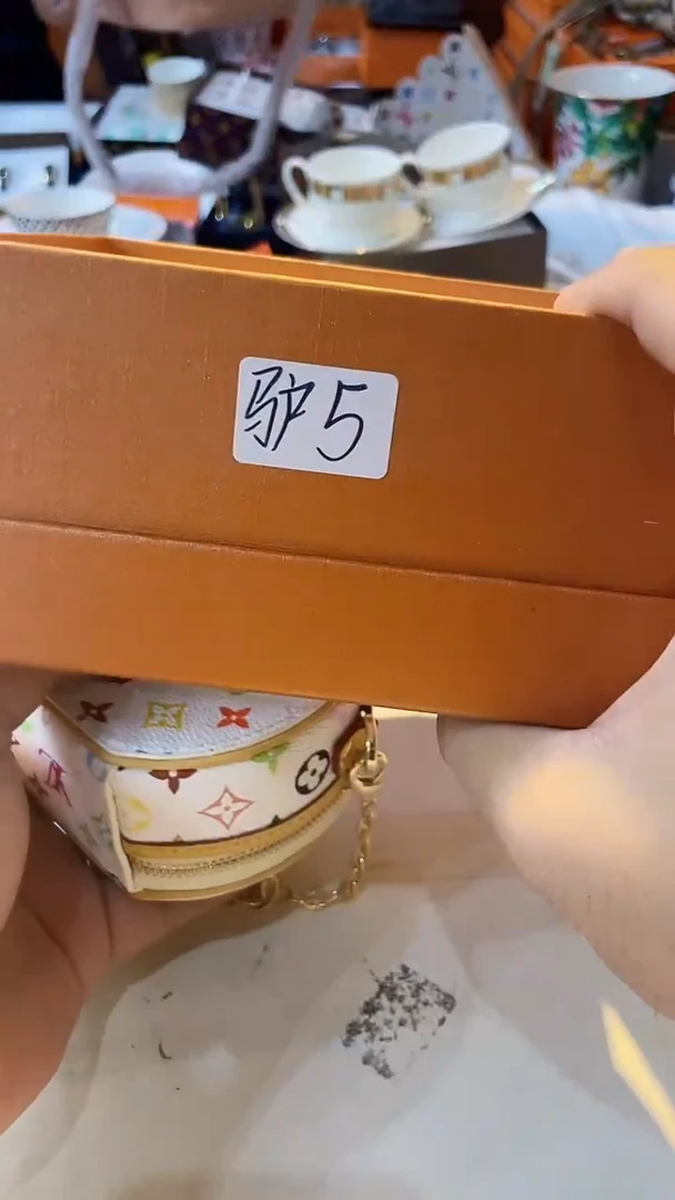 杯鸿辉家品牌瓷器，京东包邮！