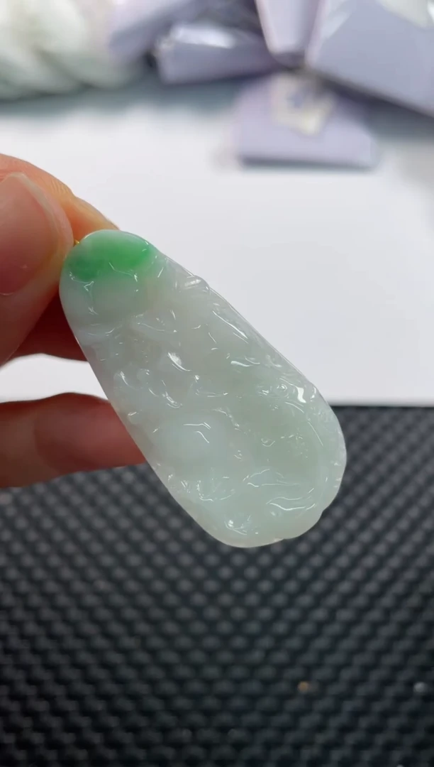 颈饰未镶嵌翡翠基地发货H 2075