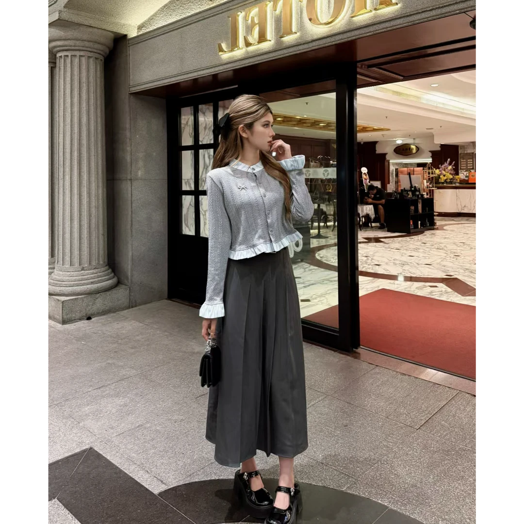 灰色假两件针织开衫女2024设计感拼接荷叶边短上衣长裙套装-148