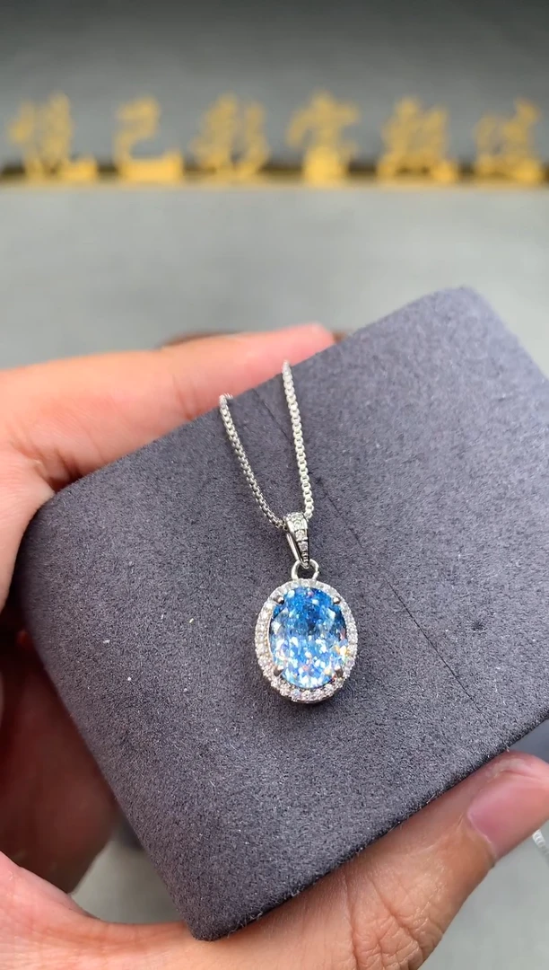 银S925镶嵌颈饰海蓝宝石2222