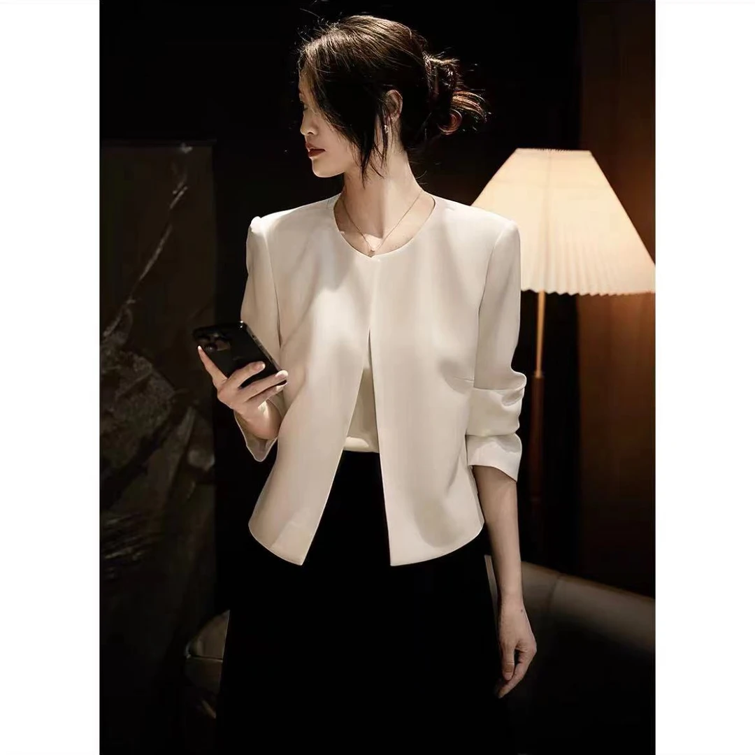 二哥二嫂【白月光】春秋极简长袖气质显瘦无扣小香外套