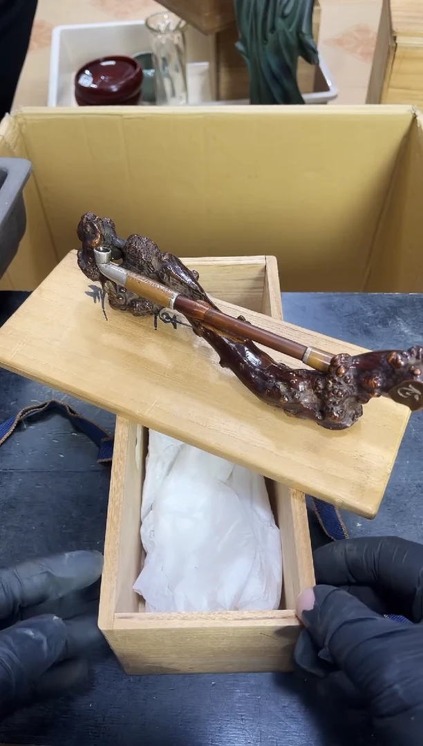 如图所示 阁集工艺品