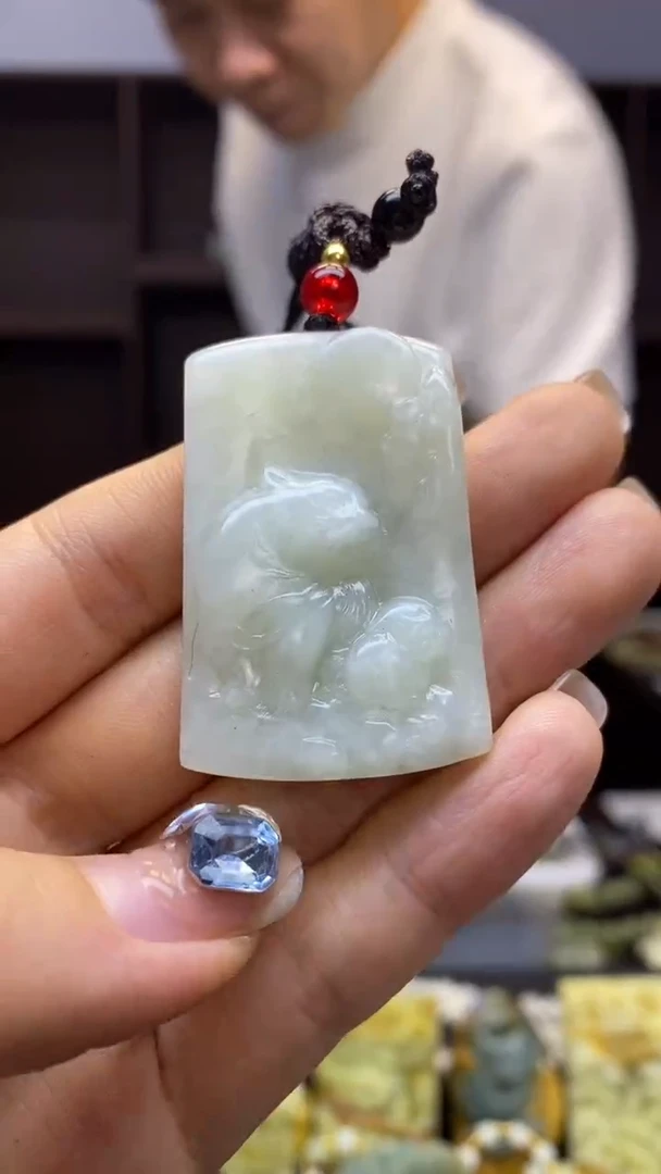 未镶嵌岫玉挂件