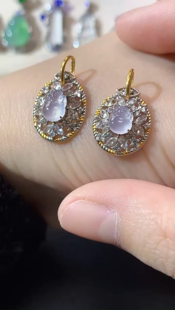 吊坠(不含链)18K金镶嵌翡翠A2 多样性发货一件