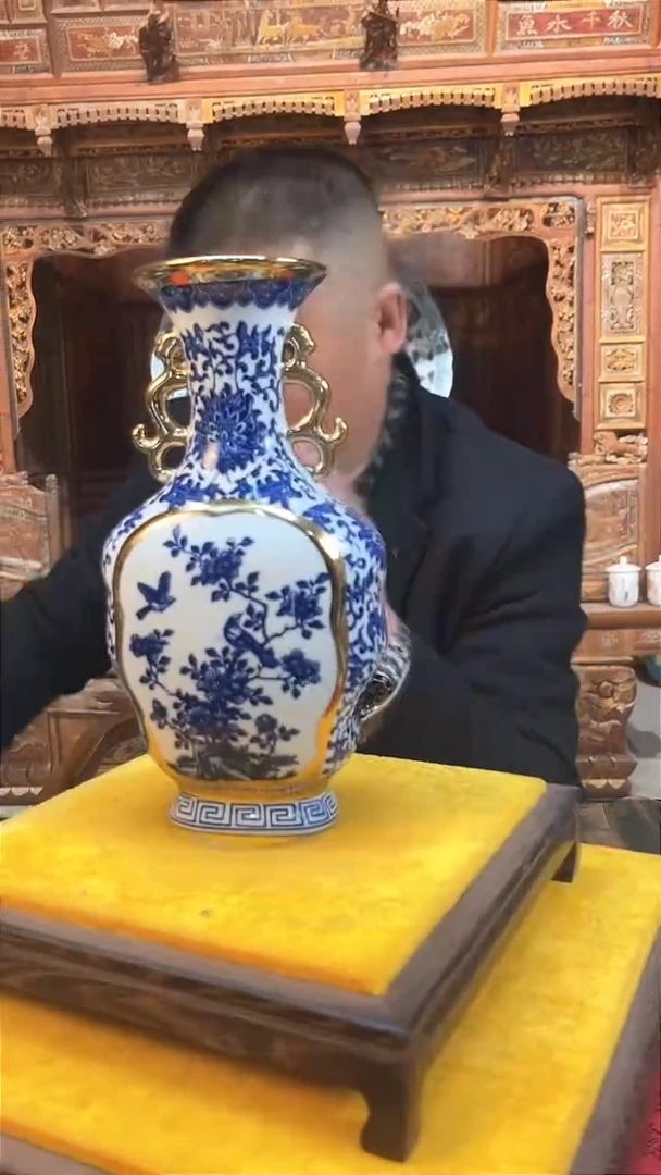 【闪购商品】瓷片23F现代工艺品一个