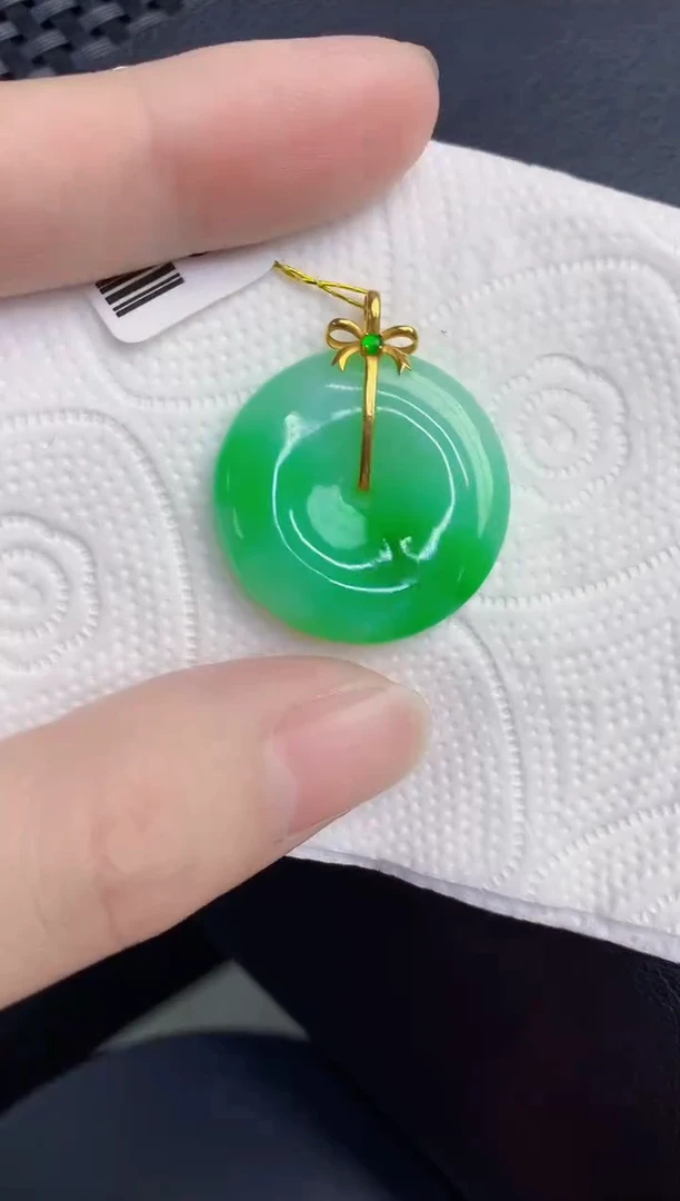 颈饰18K金镶嵌翡翠天然翡翠缅甸A货