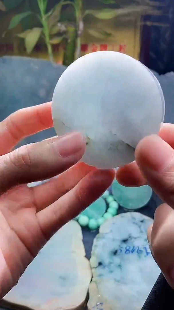 未镶嵌挂件翡翠小雨478