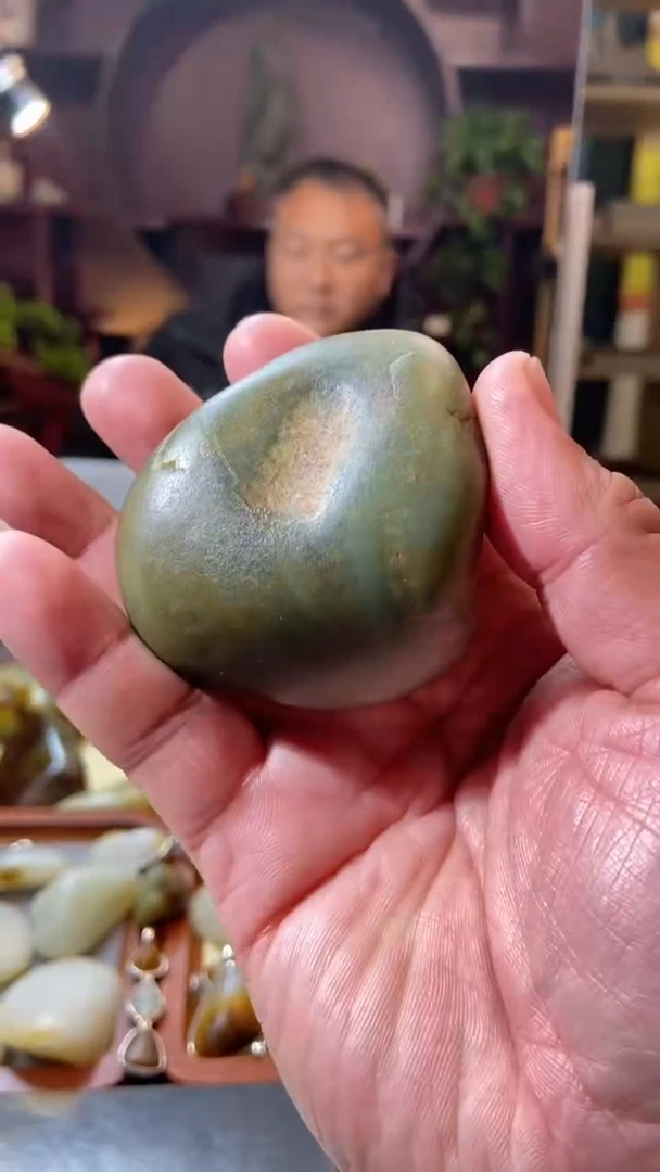 【闪购商品】和田玉挂件未镶嵌和田玉吊坠挂件精美